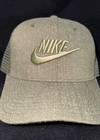 Nike Haki Sapka