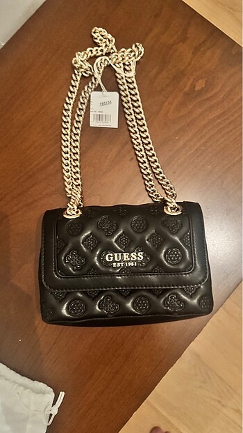 Guess Guess etiketli hiç kullanılmamış çanta