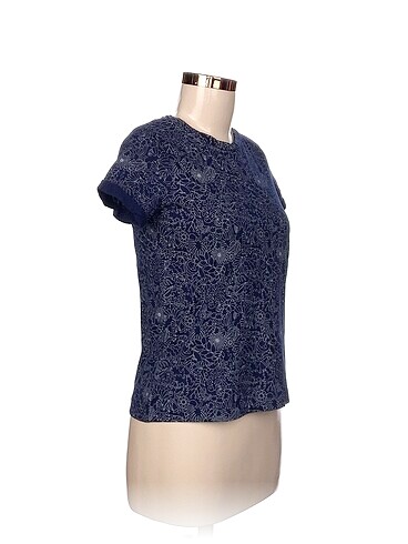 Pull and Bear Pull and Bear T-shirt %70 İndirimli.
