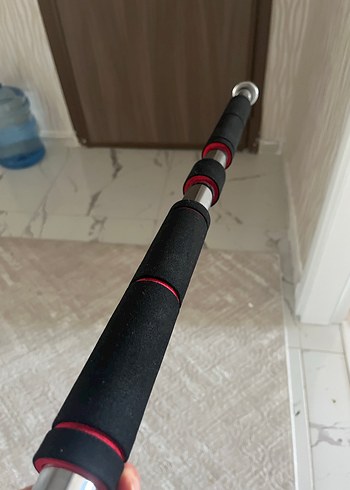 Gri Çizgili Egzersiz Matı barfix demiri