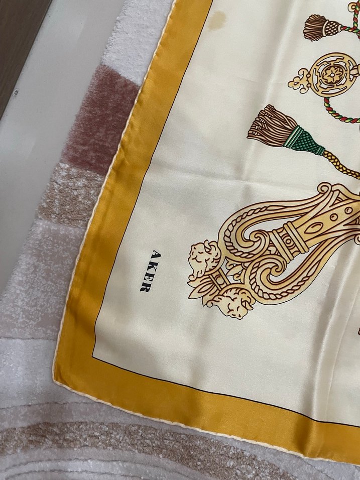 Dantel Detaylı Çok Renkli İpek Eşarp - Görsel 4