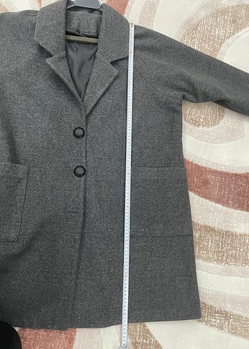 Gri Düğmeli Cepli Kaban - Görsel 4