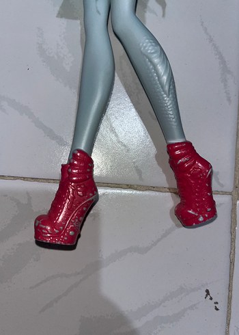 Beden Renk Monster High Kız Bebek Seti, Gri ve Koyu Renkli