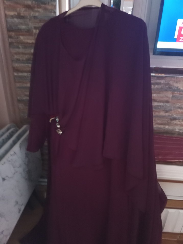 mor renkli pelerinli Uzun Abiye Elbise - Görsel 3