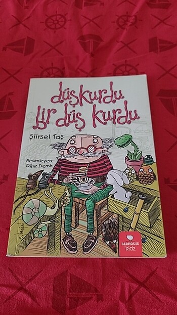 Düşkurdu Bir Düş Kurdu - Şiirsel Taş