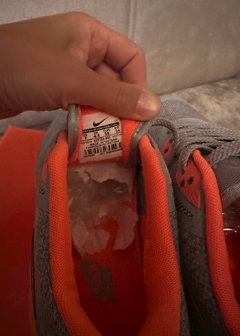 Nike Gri Kadın Spor Ayakkabı, Dolgu Topuklu, Bağcıklı