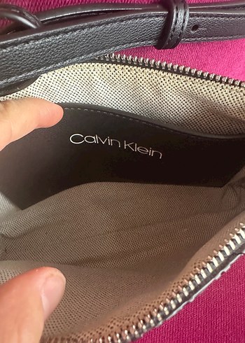 Calvin Klein Kilitli Siyah Deri Kadın Çanta