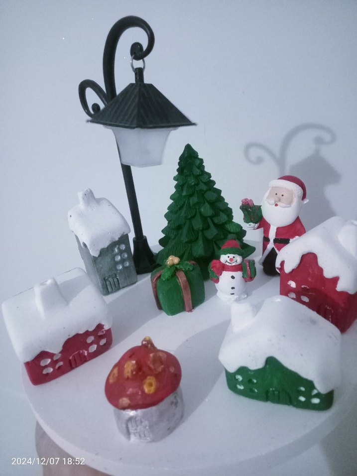 Işıklı Noel Figürleri Seti - Görsel 3