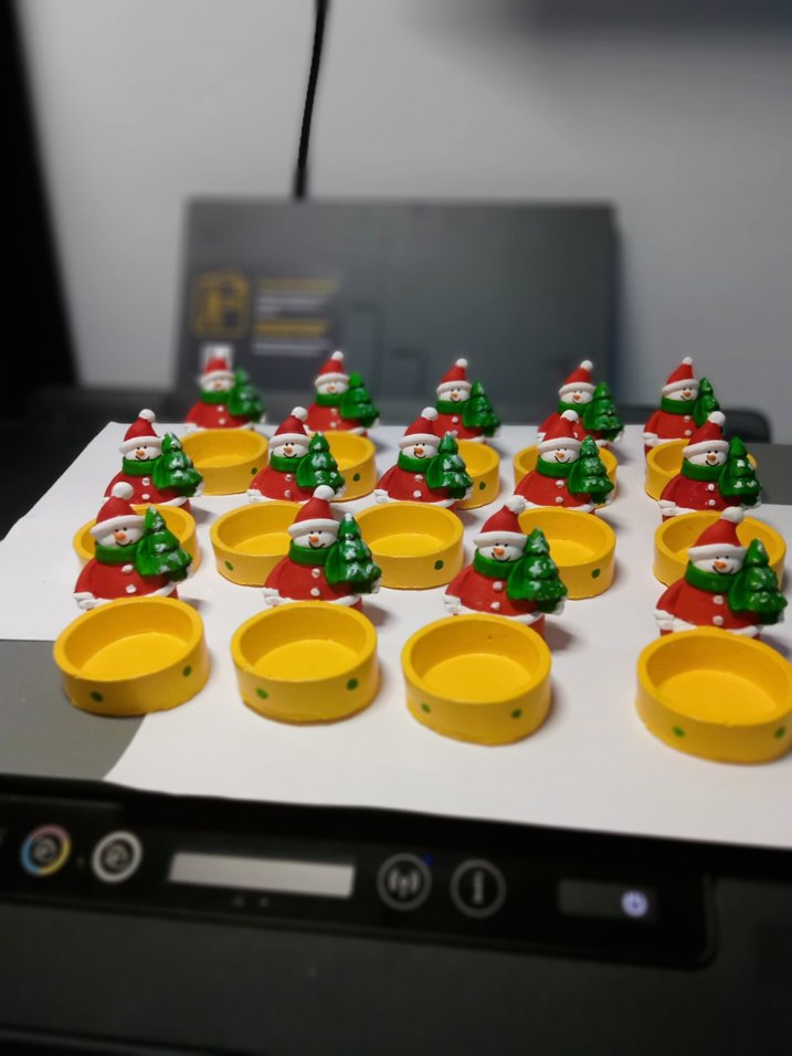 Renkli Kardan Adam Figürlü Sarı Mumluk - Görsel 4