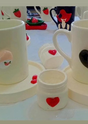 6 parça 2li fincan seti
Renkli Figürlü Seramik Kupa Seti - Görsel 2