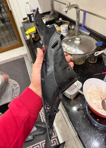 YAMAHA YZF R25 SELE ALTI KAPAĞI ÇİFT SAĞ VE SOL - Görsel 4