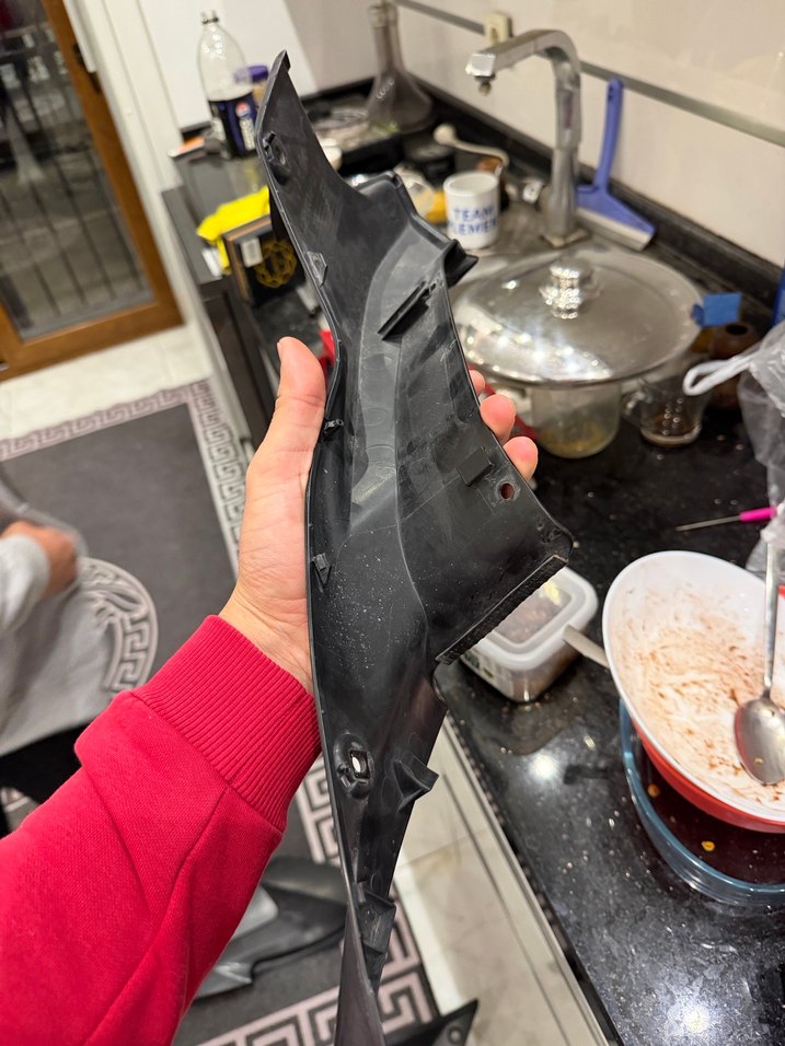 YAMAHA YZF R25 SELE ALTI KAPAĞI ÇİFT SAĞ VE SOL - Görsel 4