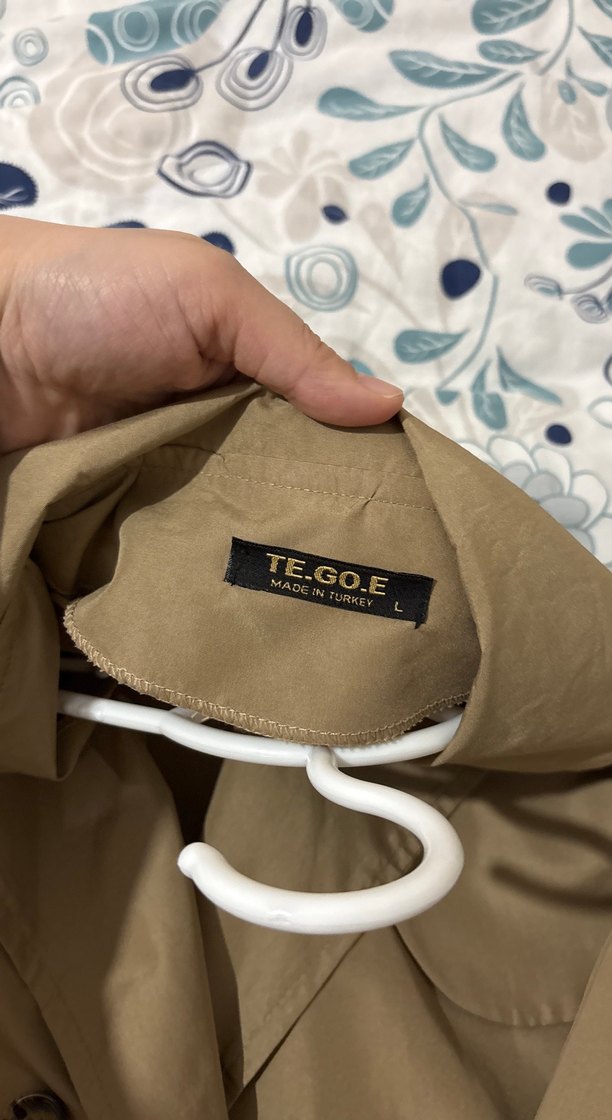 Bej Uzun Düğmeli Kadın Trençkot - Görsel 2