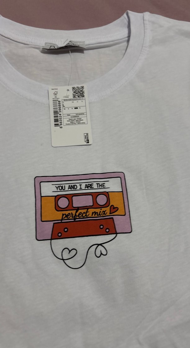 Beyaz Baskılı Kısa Kollu Pamuklu Tişört - Görsel 2