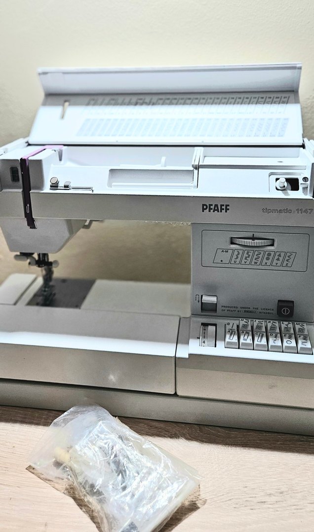 PFAFF Tipmatic 1147 Dikiş Makinesi - Görsel 2