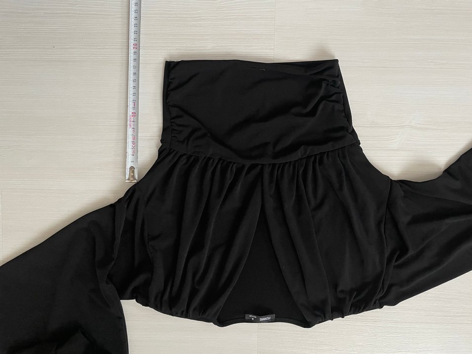 Femme Büzgülü V Yaka Bej Bluz - Görsel 4