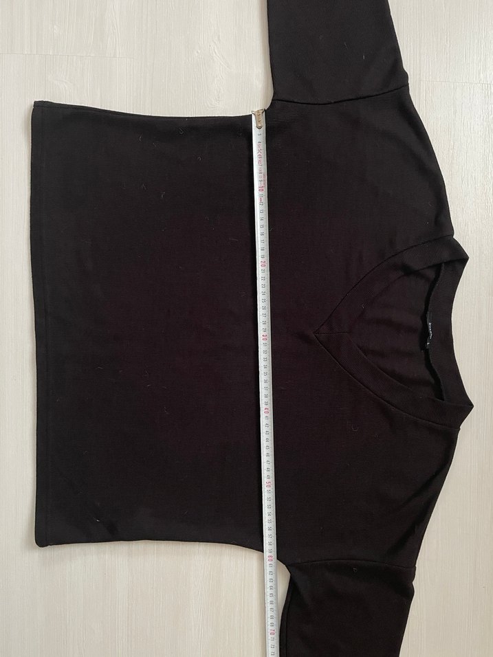 Siyah V Yaka Salaş Kazak - Görsel 4