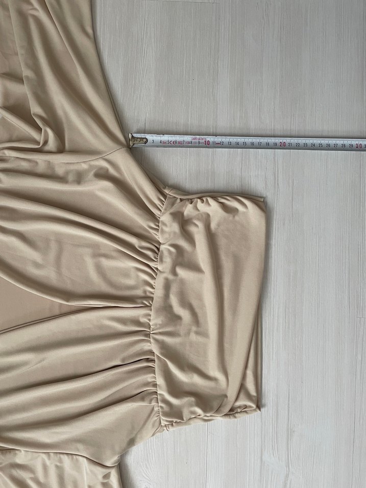 Femme Büzgülü V Yaka Bej Bluz - Görsel 5