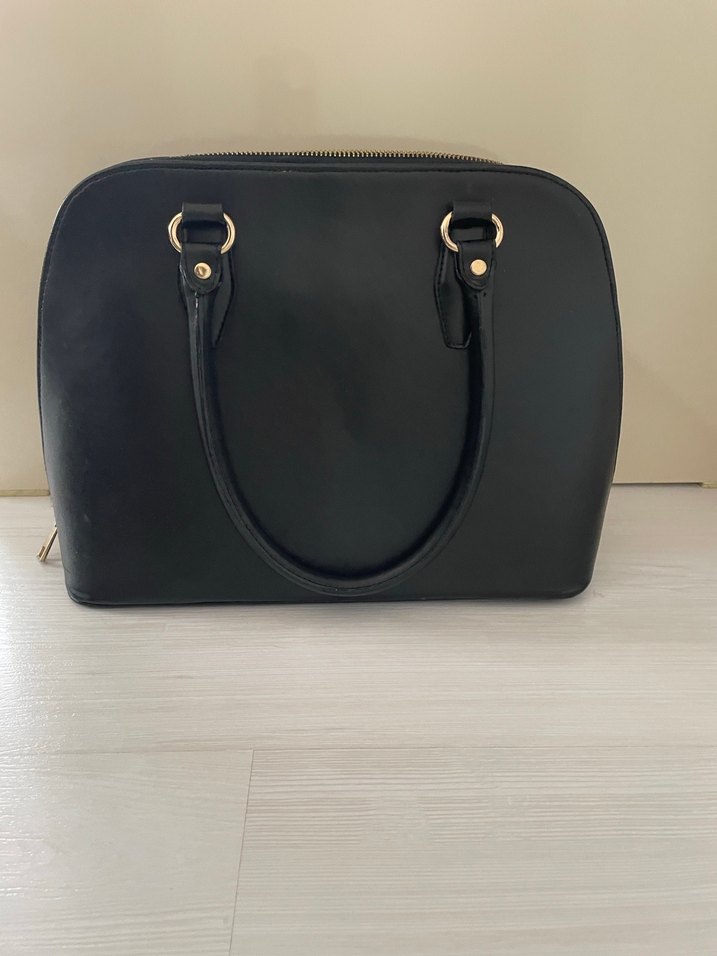 Siyah Kol Çantası - Görsel 2