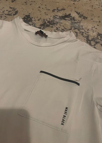 Mavi marka  Tişört - Görsel 2