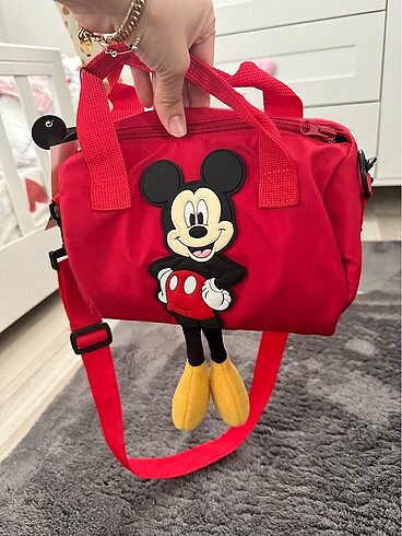 Zara mickey çanta