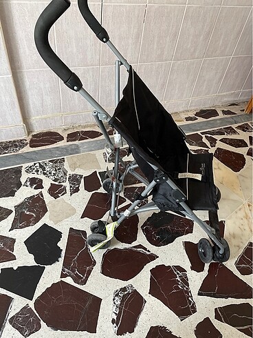 Baston bebek arabası