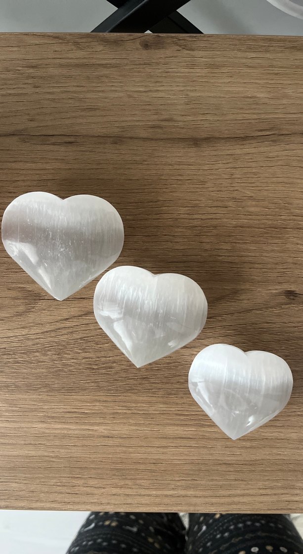 Kalp formunda DOĞAL SELENİT Taşı - Görsel 2