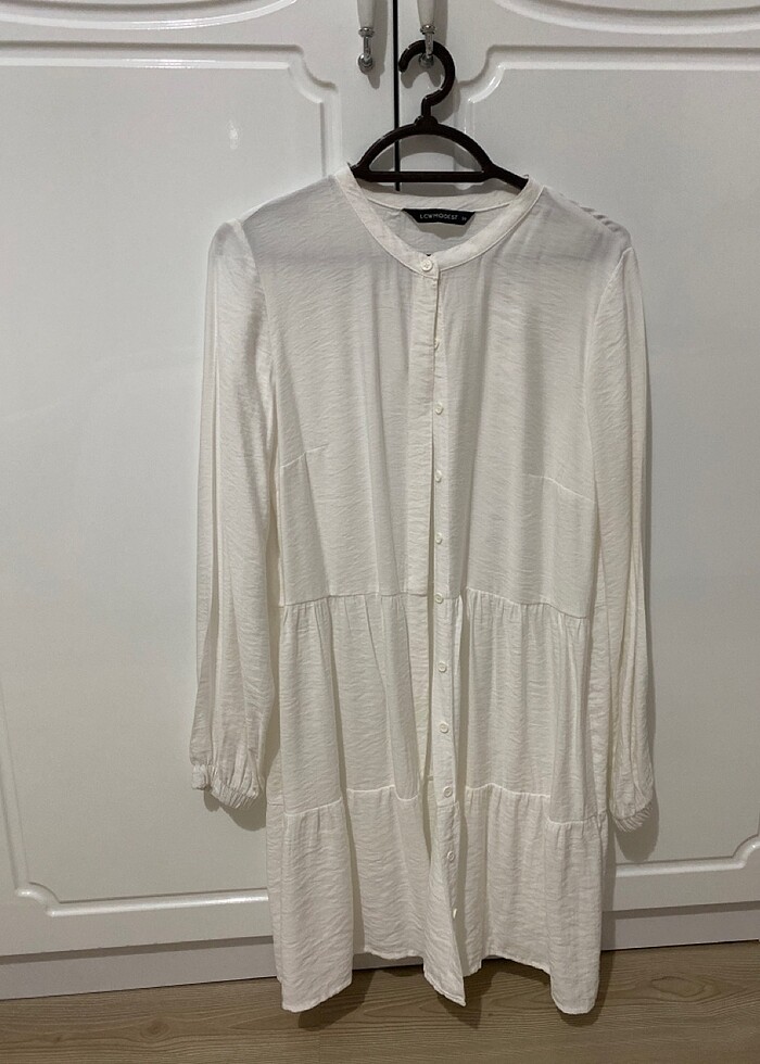 Beyaz şık gömlek - Görsel 3