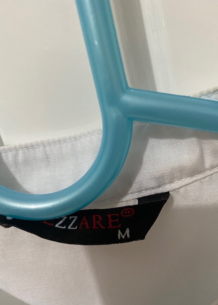 Beyaz gömlek - Görsel 4