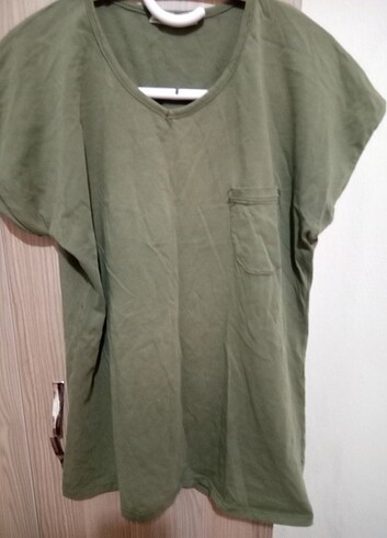 Kadın haki renk t-shirt 
