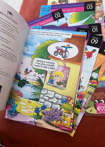 Lindy ve Robot Arkadaşları 2 - Çocuk Kitabı - Görsel 3