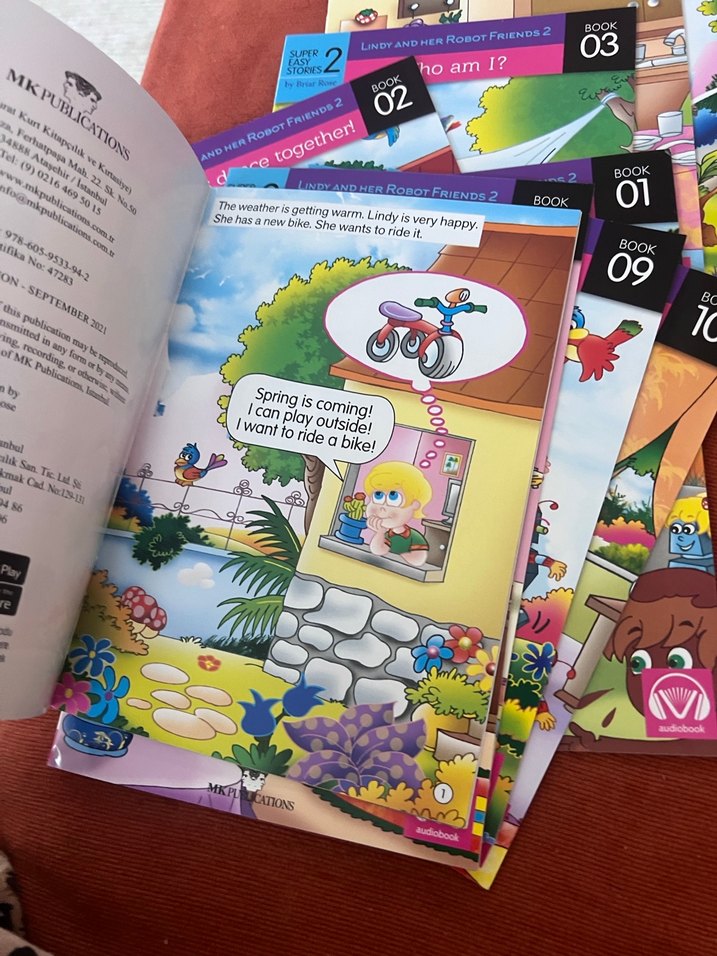 Lindy ve Robot Arkadaşları 2 - Çocuk Kitabı - Görsel 3