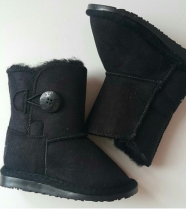 ugg siyah