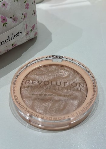Revolution highlighter just my type
