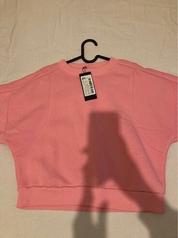 Trendyol & Milla Pembe crop sweat