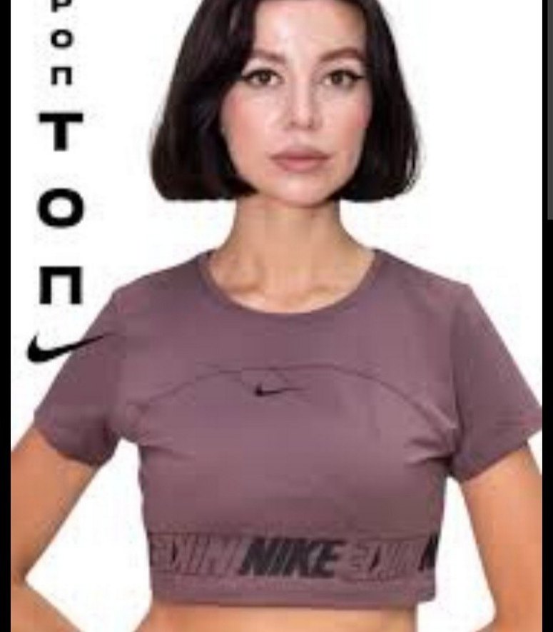 Pembe Mini Spor Üst, Yüksek Yakalı, Kısa Kollu - Görsel 2