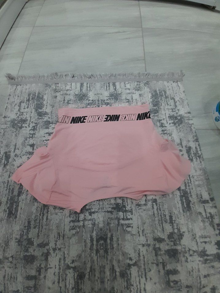Pembe Mini Spor Üst, Yüksek Yakalı, Kısa Kollu - Görsel 4