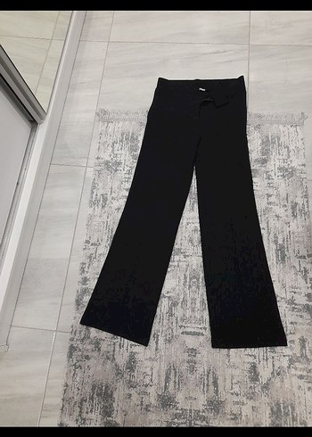 Diğer Siyah Regular Fit Kumaş Kadın Pantolon 40 beden
