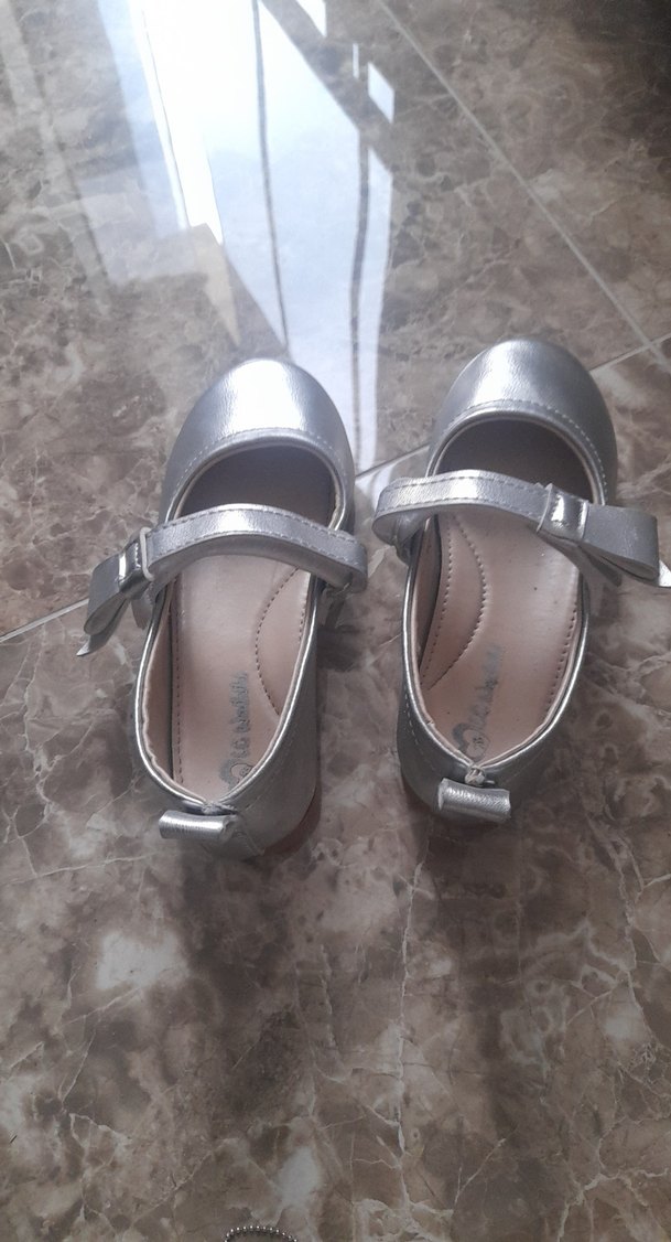 Kemerli Gri Kız Babet Ayakkabı 28 numara yenı sayılır - Görsel 5