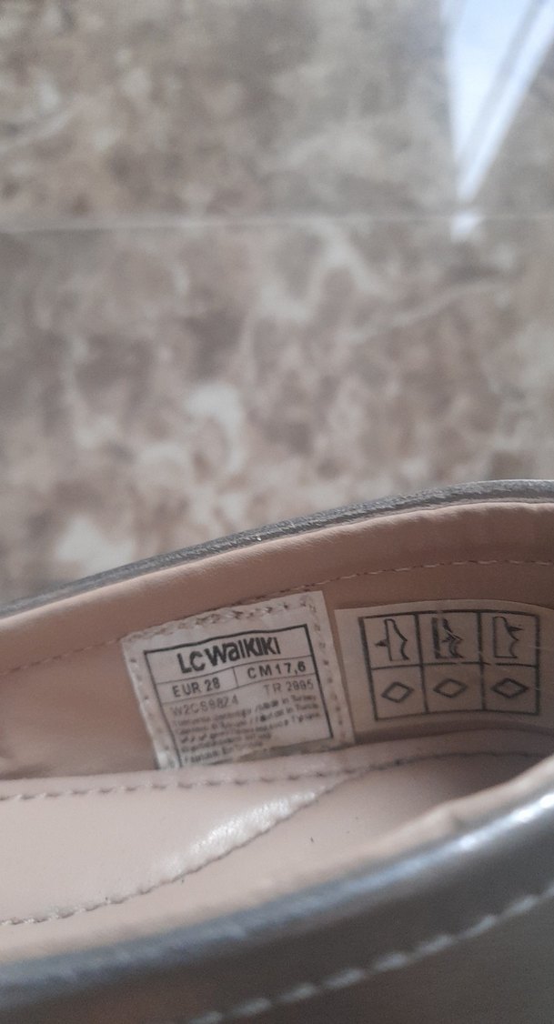 Kemerli Gri Kız Babet Ayakkabı 28 numara yenı sayılır - Görsel 3