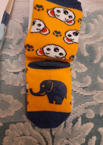 Mavi ve Gri Desenli Erkek Çorap 3 4 yaş yenı 2lı - Görsel 6