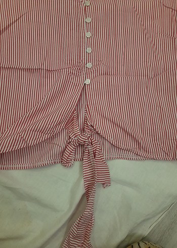 Düğmeli  Çizgili V Yaka Kadın Gömlek adil ısık marka - Görsel 6