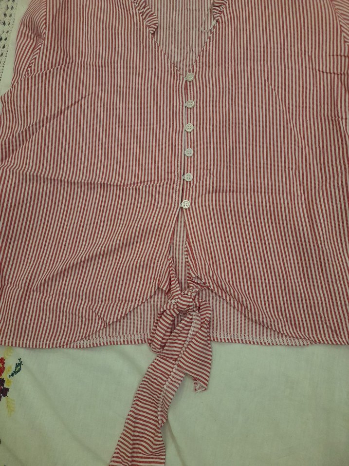 Düğmeli  Çizgili V Yaka Kadın Gömlek adil ısık marka - Görsel 5