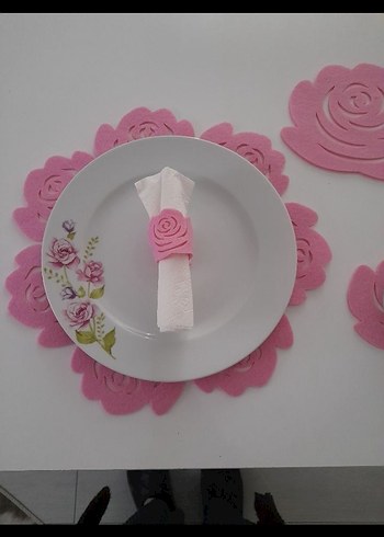 Pembe Çiçek Desenli Modern Amerikan Servis - Görsel 2