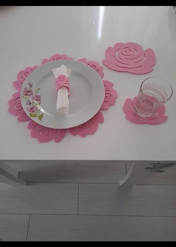 Pembe Çiçek Desenli Modern Amerikan Servis - Görsel 3