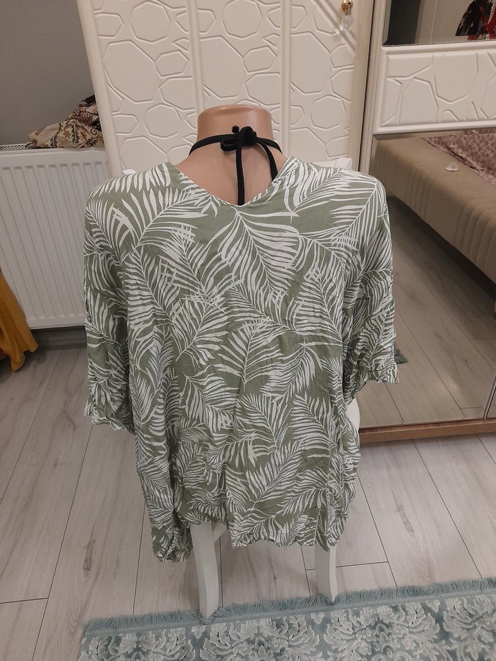 Bohem V Yaka Bağlamalı  pilaj kıyafetı m beden - Görsel 2