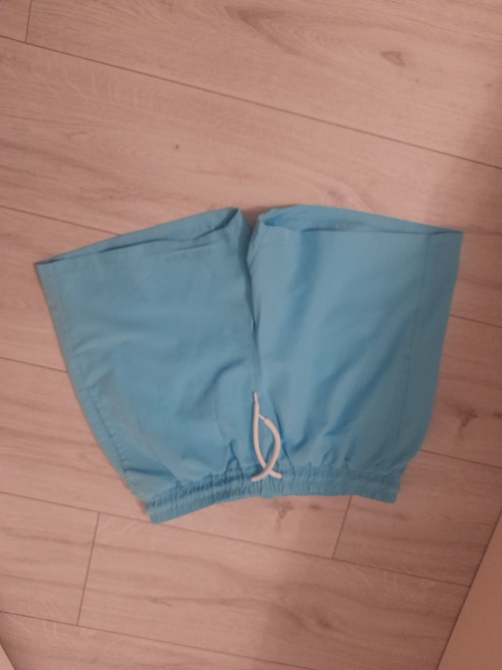 Mavi Mini Erkek Yüzme Şortu yenı sayılır 1kez kulanıldı sorunsuz - Görsel 5