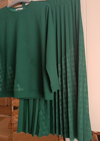 Piliseli Uzun etekli takım - Görsel 2