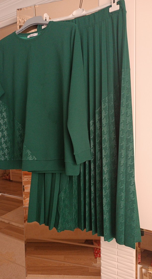 Piliseli Uzun etekli takım - Görsel 3