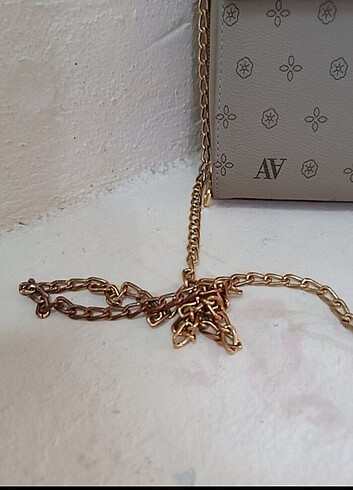  Beden Kol çantası Armine